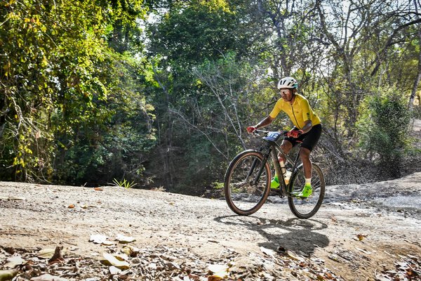 Welke rol speelt eiwit in spierherstel en -opbouw?